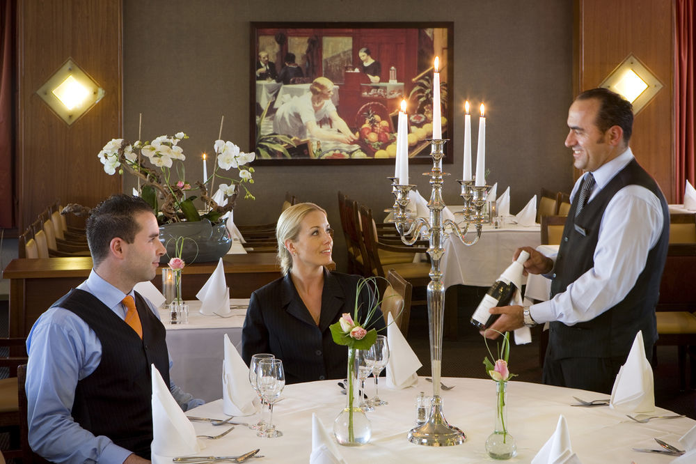 Van Der Valk Hotel Stein Urmond Exteriér fotografie